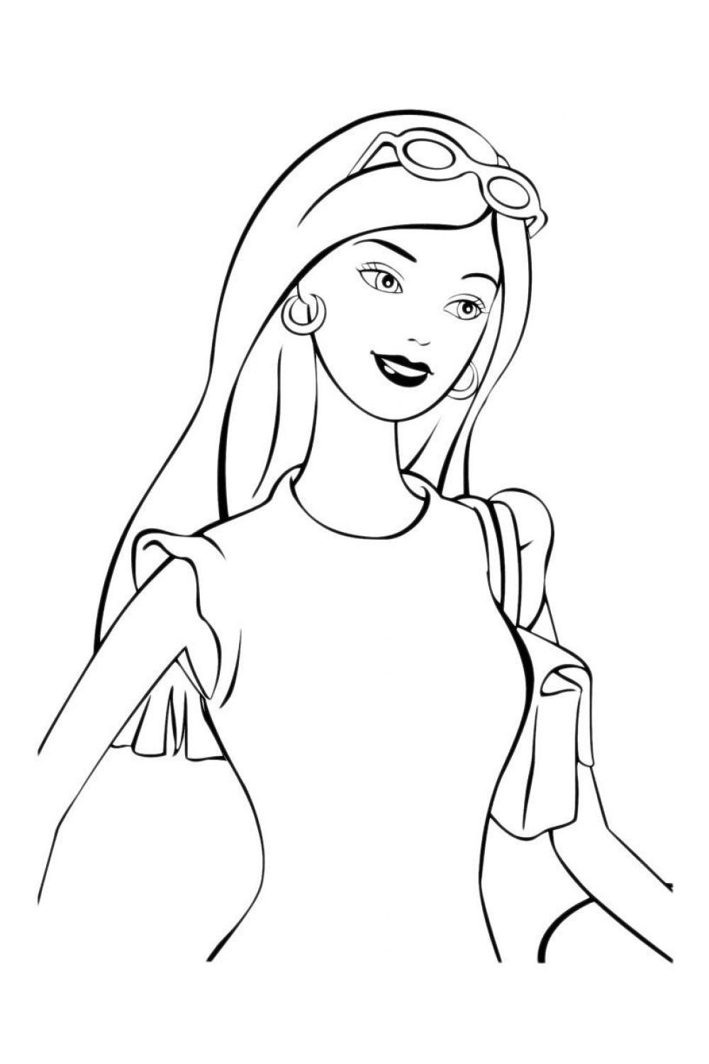 Барби в красивом платье