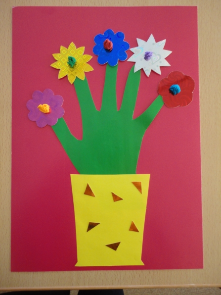 Аппликации из бумаги по весенней тематике с цветами