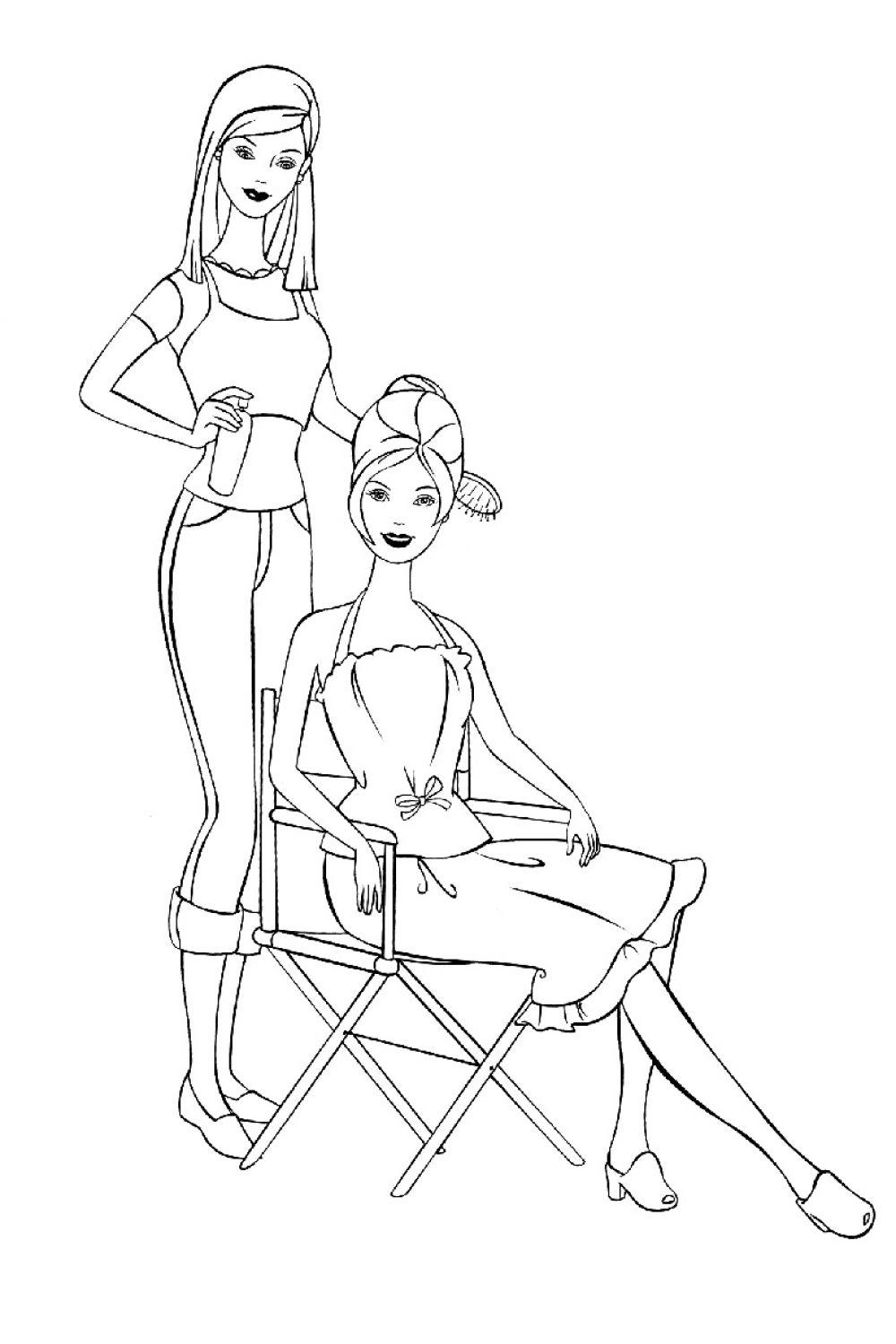 Барби делает причеку