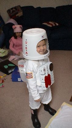 Поделки на день космонавтики