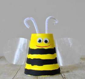  Поделки из пластиковой посуды для раннего развития детей